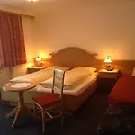 Gmuenderklause Guest house 3*