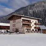 Gmuenderklause Guest house Gerlos