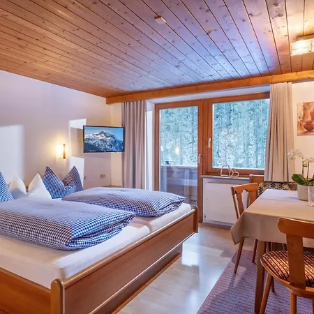 Gmünderklause Konukevi