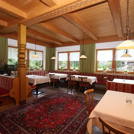 Gmuenderklause Guest house