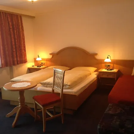 Gmuenderklause Pensionat 3*